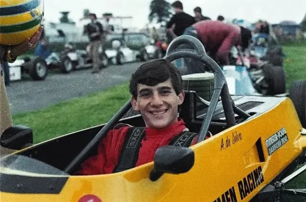 Ayrton-Senna-driving-inspiration